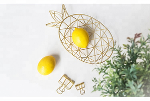 China Factory Gold Pineapple Shape Metal <strong>Wire</strong> <strong>Storage</strong> Fruit <strong>Basket</strong> <strong>for</strong> Home Decor - Product Image 2