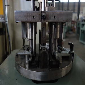 Profil de Fenêtre en aluminium <span class=keywords><strong>Machine</strong></span> de Perforation
