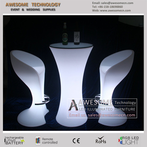 <span class=keywords><strong>Mesas</strong></span> de cóctel iluminadas / <span class=keywords><strong>Mesas</strong></span> altas en <span class=keywords><strong>alquiler</strong></span> con luz - Product Image 4