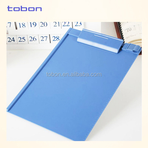 Portapapeles de Plástico con Clip y Soporte para Bolígrafo - Product Image 1
