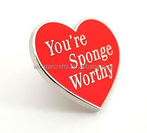 Broche en émail imitation antique romantique désespérée, drôle, cœur rouge, badge de revers, bijoux, cadeau d'amour doux pour les amis - Product Image 3