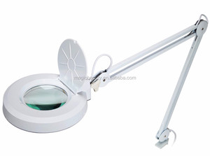 <span class=keywords><strong>Lampe</strong></span> loupe d'analyse cutanée 5X Mag Light - Product Image 2