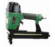 APLUS PW14/50 Agrafeuse pneumatique 14GA 27.2 MM Agrafeuse pneumatique à couronne large - Product Image 2