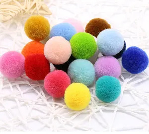 Runde 2cm dünne Wollgarn Pompons Ball Dekoration Handwerk Großhandel Polyester Wolle Pompons Ball Weihnachts zubehör