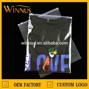 ถุงพลาสติกซิปล็อคพิมพ์โลโก้ตามสั่งราคาถูกสำหรับเสื้อยืด เสื้อผ้า และบรรจุภัณฑ์เสื้อผ้า - Product Image 2