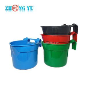 Comedero para Animales de 7L, Comedero de Plástico para Caballos con Gancho, para Uso en Granjas y Hogares, Nuevo y Usado, para Pollos - Product Image 6