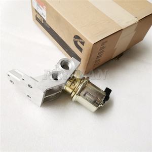 Cummins 6CT8.3 QSC8.3 24v带支撑3964387 3964386 3939893 3990072的燃料输送泵 - Product Image 2