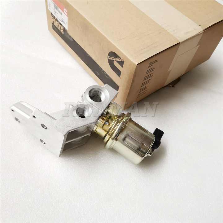 Cummins 6CT8.3 QSC8.3 24V Fuel Transfer Pump With Support 3964387 