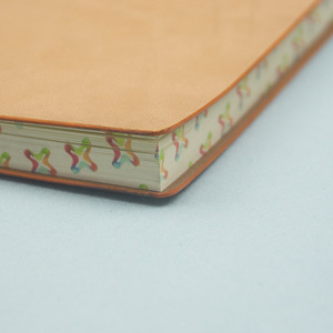 Venta al por mayor de alta calidad de cuero de la PU cuaderno de tapa dura con borde de color - Product Image 5