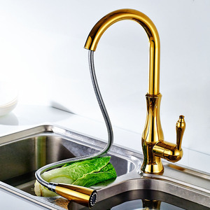 Современный золотой кухонный смеситель с одной ручкой - Product Image 4