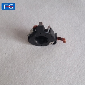 Portaescobillas <span class=keywords><strong>de</strong></span> carbón <span class=keywords><strong>de</strong></span> <span class=keywords><strong>arranque</strong></span> automático al por mayor 69-8213 2813028040 Hoder <span class=keywords><strong>de</strong></span> carbono para repuestos <span class=keywords><strong>de</strong></span> <span class=keywords><strong>arranque</strong></span> - Product Image 2