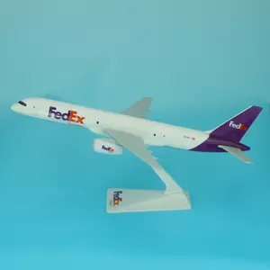 Boeing-modelo de avión de plástico, B757-200, 1/200, 24cm, Fedex