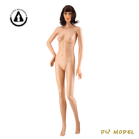 Mannequin féminin tendance en PP recyclable pour l'affichage