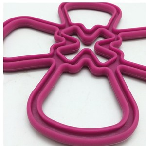 Ner arrivée forme <span class=keywords><strong>fleur</strong></span> silicone <span class=keywords><strong>dessous</strong></span> <span class=keywords><strong>de</strong></span> <span class=keywords><strong>plat</strong></span> pot tapis support <span class=keywords><strong>de</strong></span> silicone - Product Image 3