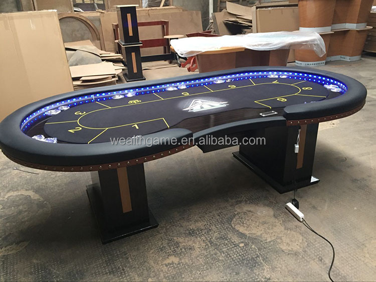 Качественный покерный стол для казино