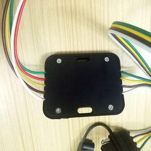 Adaptateur de feu arrière, harnais d'extension à LED pour remorque de camping-car, barre lumineuse de la porte arrière et feux de remorque - Product Image 2