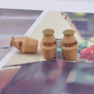 ZF143 도매 제품 한국어 디자인 매력 수지 Yoghourt 병 프로모션 장난감 DIY 점액 액세서리 - Product Image 4