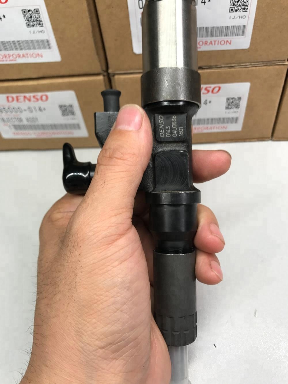 diesel fuel common rail injector 095000-0146 0144 0145 095000-1020