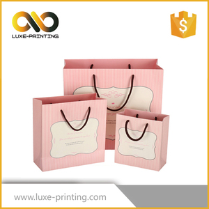 Plaine recyclé <span class=keywords><strong>brun</strong></span> sacs en papier dans la taille différente avec poignées - Product Image 3