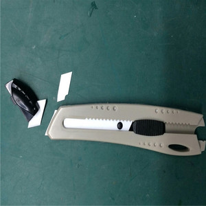 2018 Économique nouvelle Arrivée ABS Matériel Populaire Couteau Utilitaire De Sécurité En Céramique 18 MM cutter - Product Image 3
