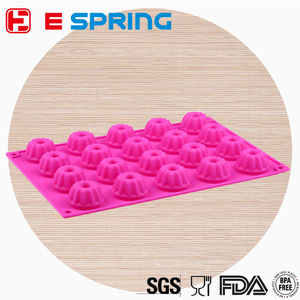 20 Cavité Mini Petit pétale Beignets Silicone Modèle Moules En Silicone Pour Gâteau - Product Image 1