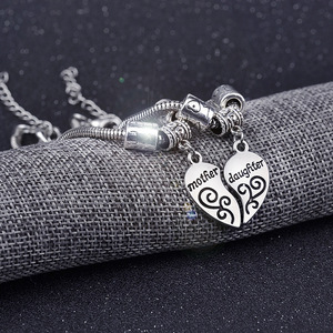 2pcs Mother and <strong>Daughter</strong> Love Broken Heart Bangle Charm Beautiful <strong>Bracelets</strong> - Product Image 4