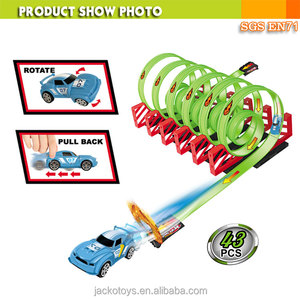 Giocattoli Jacko, Set <span class=keywords><strong>Pista</strong></span> <span class=keywords><strong>da</strong></span> <span class=keywords><strong>Corsa</strong></span> con <span class=keywords><strong>Auto</strong></span> a Retrocarica con Rotazione a 360 Gradi - Product Image 3