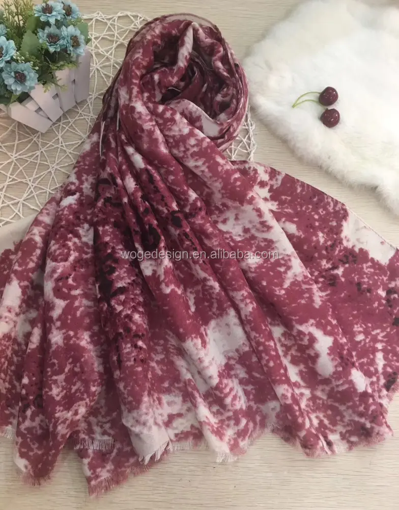 2017 נוח מלזי סגנון שיק תחושת קשמיר נשים צעיף echarpe צעיף הדפסת פרח חלב קטיפה חיג 'אב