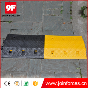 Vente en gros de rabats de vitesse en plastique HDPE jaune et noir pour parking, capacité de circulation de 10-15 mph, installation en béton, fixe, marque 9F - Product Image 2