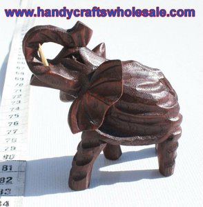 Estatua de elefante tallada en madera, figura tallada a mano, Animal africano salvaje, producto de madera de Perú - Product Image 2