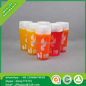 Qualité supérieure Étiquette Personnalisée Bouteille de <span class=keywords><strong>Vin</strong></span> <span class=keywords><strong>Carafe</strong></span> En Plastique Tasses Avec Couvercles - Product Image 1