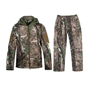 Bomber Unisex leggero impacchettabile da uomo isolato in morbido guscio tessuto personalizzato impermeabile Silent Hunting Print Pattern