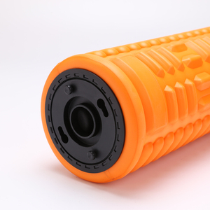 Rouleau de massage facial en bois pour les pieds et le visage - Product Image 2