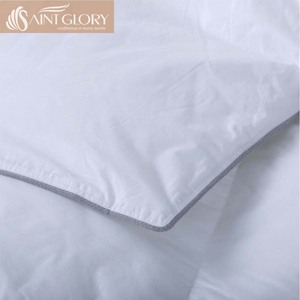Produsen Grosir Hotel Mewah Microfiber Dewasa Super <span class=keywords><strong>King</strong></span> Ukuran Duvet Insert 100% Poliester Selimut Musim Dingin Penghibur