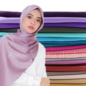 Malasia de la bufanda de la cabeza colores mezclados al por mayor venta al por mayor nuevo moda de seda bufanda envolturas barato llanura de bufanda del hijab - Product Image 1