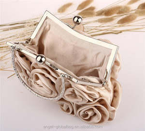Di lusso <span class=keywords><strong>elegante</strong></span> raso bianco rosa fiori da sposa borse da sera da sposa matrimonio bianco <span class=keywords><strong>pochette</strong></span> da <span class=keywords><strong>donna</strong></span> - Product Image 5
