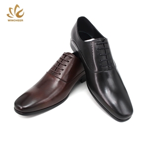 2019 Venta caliente calzado de los hombres vestido formal zapatos de moda Zapatos de zapato de cuero negro para hombre - Product Image 6