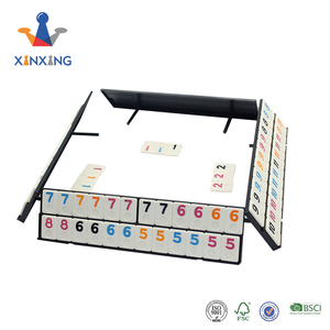 Venta al por mayor de lujo Rummy con estantes de plástico en caja de madera - Product Image 2