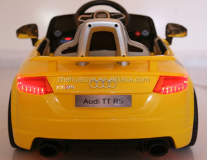 Voitures électriques pour enfants <span class=keywords><strong>Audi</strong></span> TT <span class=keywords><strong>RS</strong></span> à double moteur, <span class=keywords><strong>prix</strong></span> des voitures électriques pour enfants - Product Image 5