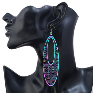 Color hueco hoja simétrica pendientes Dazzle Acero inoxidable hoja cuelga los pendientes - Product Image 2