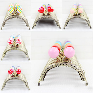 Cornice portamonete ad arco con testa di <span class=keywords><strong>perline</strong></span> di caramelle 8.5cm multicolore - Product Image 6