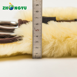 <strong>Shires</strong> Short Jumping Sheepskin Saddle Girths