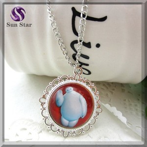Lovable película de dibujos animados gran héroe 6 robot Baymax plata Baymax colgante , collar cuelga jewlery - Product Image 1