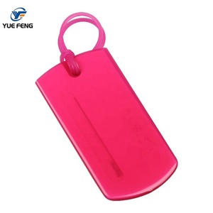 Toptan PVC bagaj etiketi turuncu sarı özel Logo yumuşak şeffaf plastik şık moda mektup desen seyahat bagaj etiketi - Product Image 3