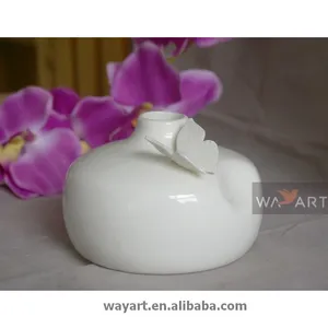 bình gốm bướm nhỏ ceramic vase