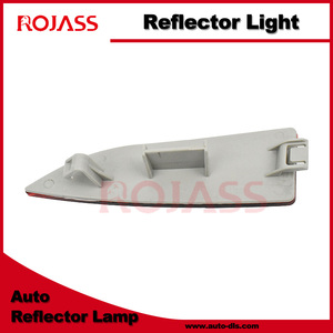 Pièces de réparation automatique fonction réflexe lampe de pare-chocs arrière de voiture pour <span class=keywords><strong>X3</strong></span> <span class=keywords><strong>E83</strong></span> réflecteur latéral gauche 63147162217 - Product Image 2