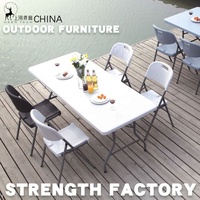 Chaise et Table en Plastique de Haute Qualité, Populaires aux États-Unis, Idéales pour Événements