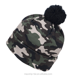 Gorro con Estampado de jungla de camuflaje 3D con Pom - Product Image 1