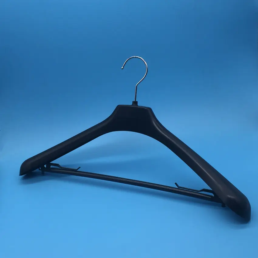 Black 18inch Plastic Coat Clothes Closet Hanger Garment Pant Skirt Bar Hangers Broad Shoulder Support