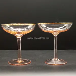 マルガリータカクテルグラス100% 手作り卸売高品質ゴールドリム/カクテルカラーガラスカップ